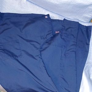 2 P. Men's or Woman Scrubs